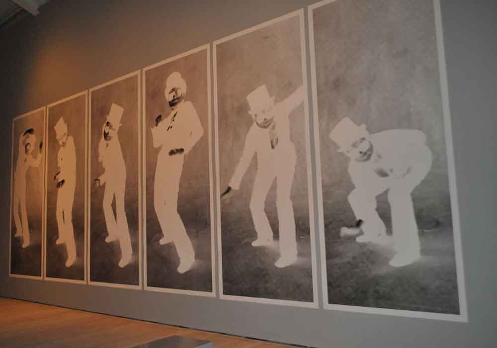 The little black jacket - Chanel exhibition