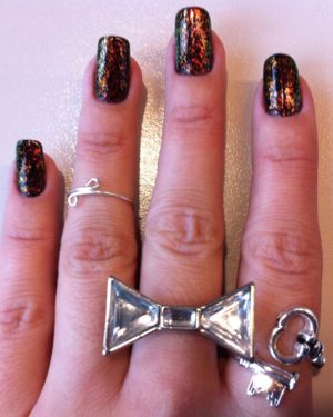 colour shifting glitter flakes nails