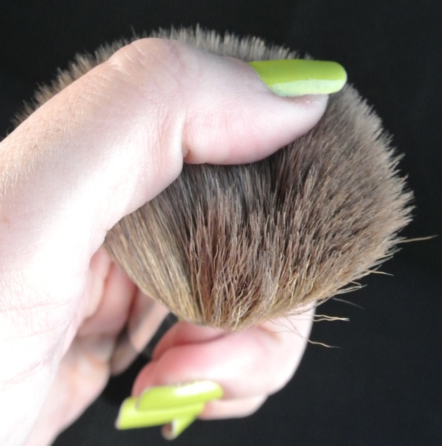 Glo Minerals Ultra Brush