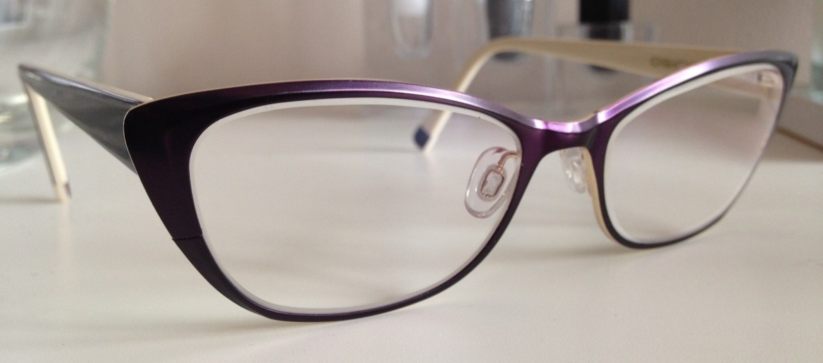 Osiris glasses from Specsavers - somanylovelythings