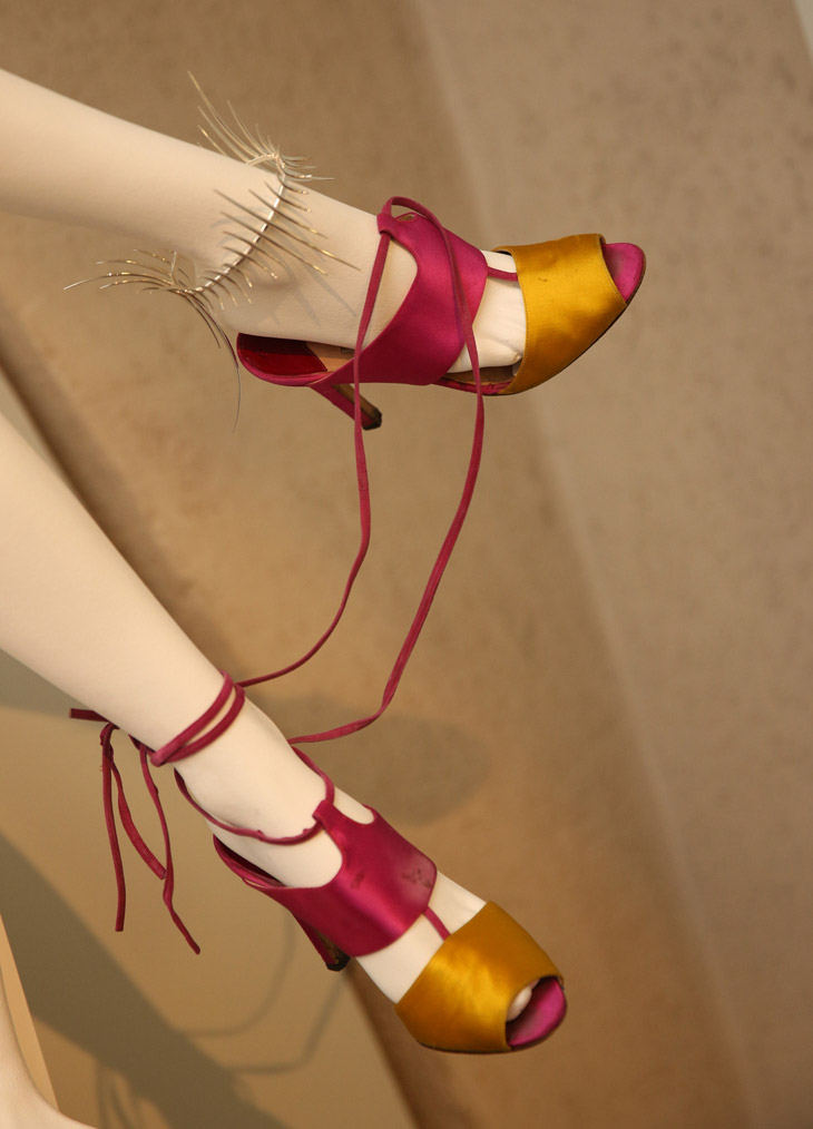 isabella blow exhibition - photo from design_scene