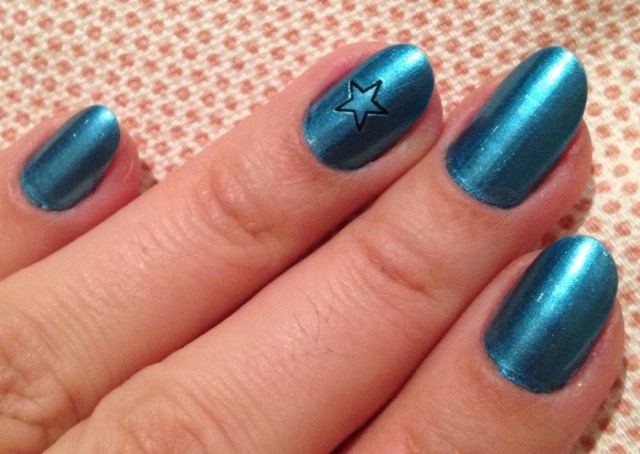 metallic blue nails - stargazer chrome