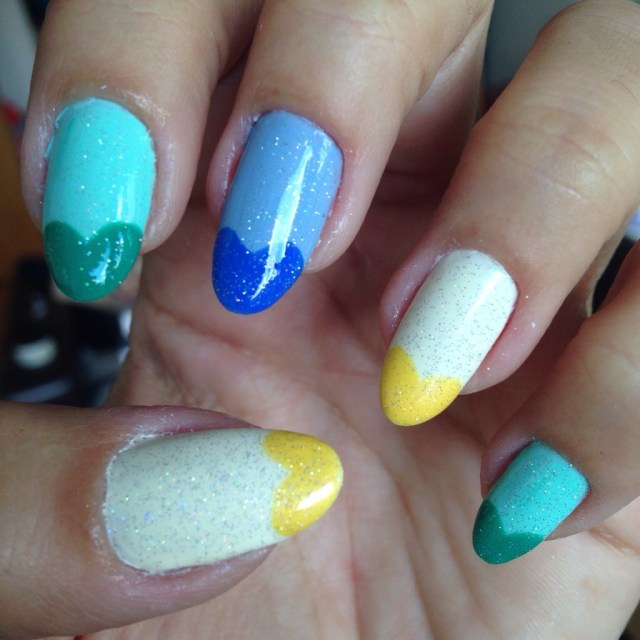 green, yellow and blue nails - somanylovelythings
