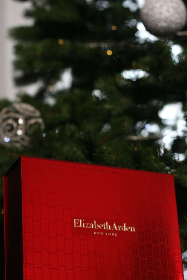 elizabeth arden christmas