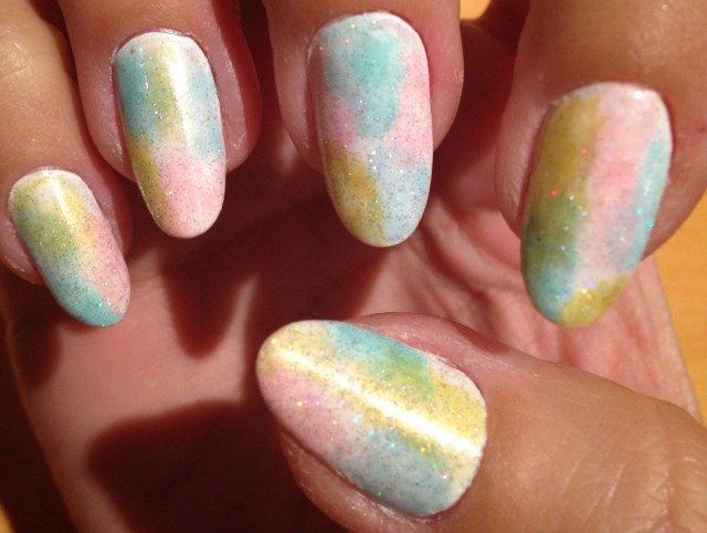 pastel tie-dye nails - somanylovelythings