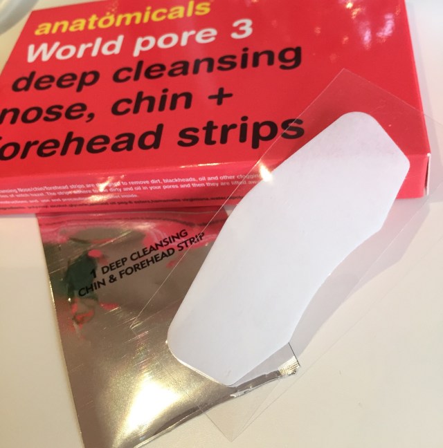 anatomicals world pore 3 deep cleansing nose chin + forehead strips