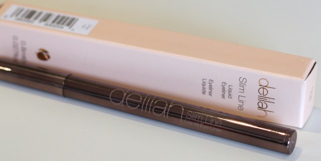 delilah slim line liquid eyeliner