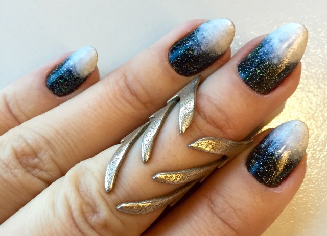 black and white nails - somanylovelythings