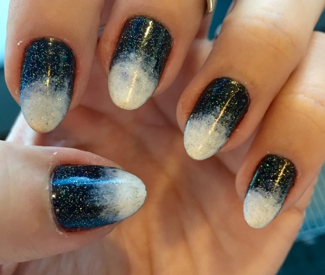 black and white nails - somanylovelythings