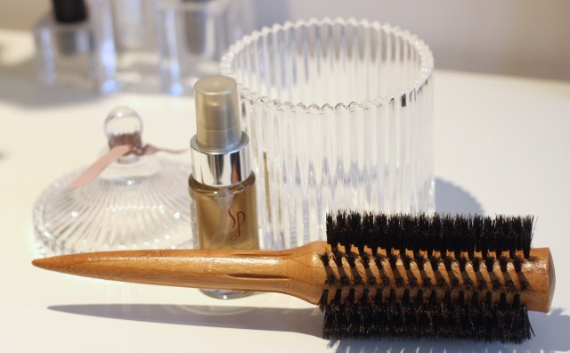 wella SP bamboo round brush