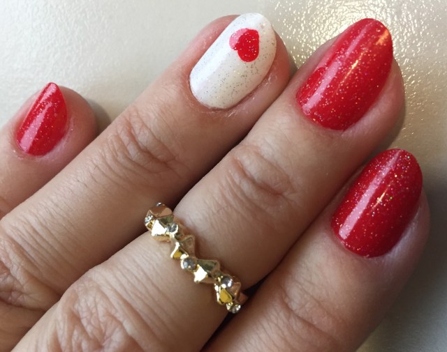 love hearts nails - somanylovelythings