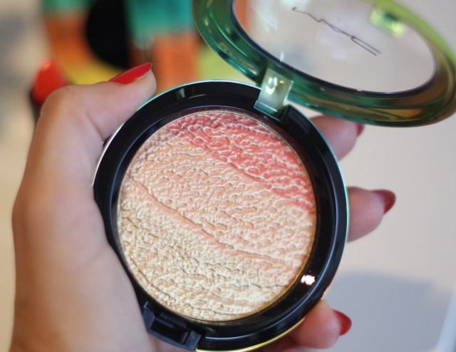 mac wash & dry collection