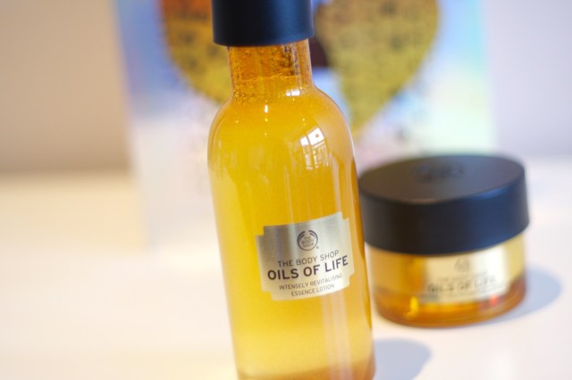 bodyshop_oils_of_life_review - 2