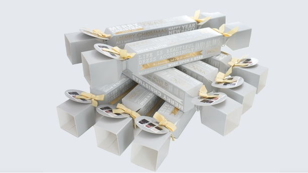 nailsinc_xmas_cracker