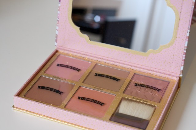 benefit-cheekathon-palette-review - 1