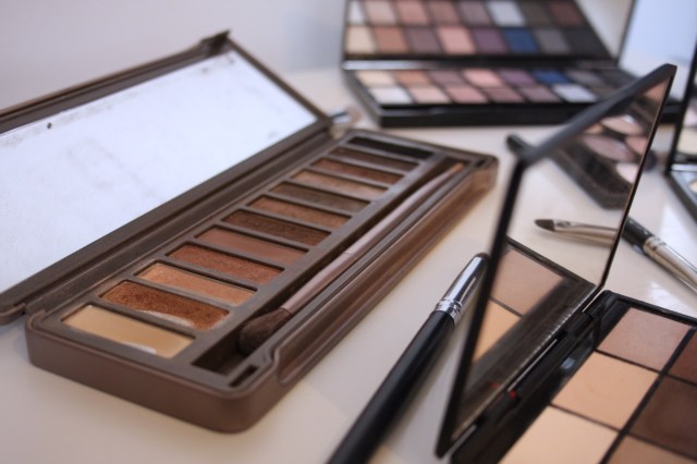 favourite-day-eyeshadow-palettes - 3