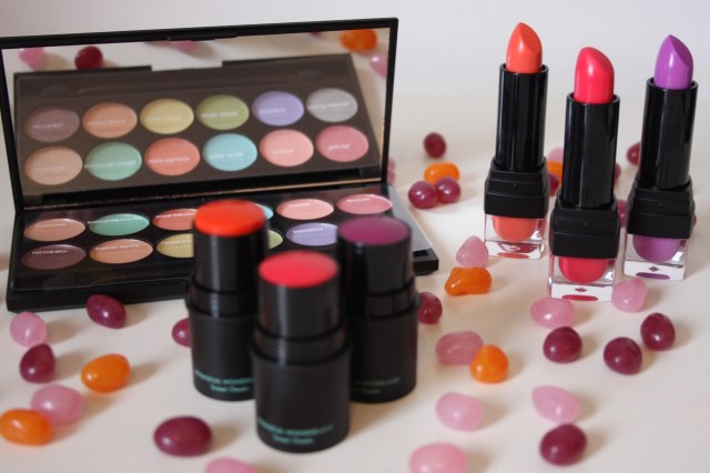 sleek-whimsical-wonderland-collection-review - 1