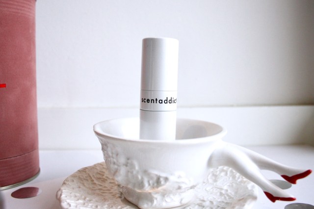 atomiser - scentaddict by the Fragrance Shop