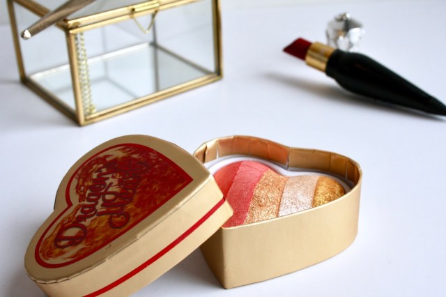 I Heart Revolution Dragon's Blood Highlighter