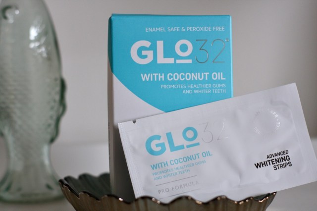 Glo32 teeth whitening strips review